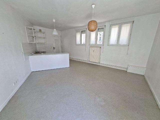 Location appartement 1 pièce Nantes Centre Ville 44