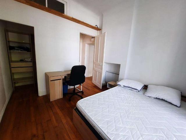 Location appartement 1 pièce Nantes Centre Ville 44