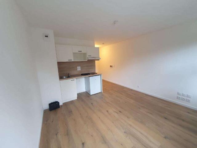 Location appartement 1 pièce Nantes Pont Du Cens Petit Port 44