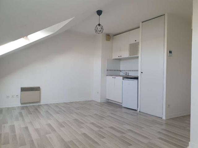 Location appartement 1 pièce Nantes Pont Du Cens Petit Port 44