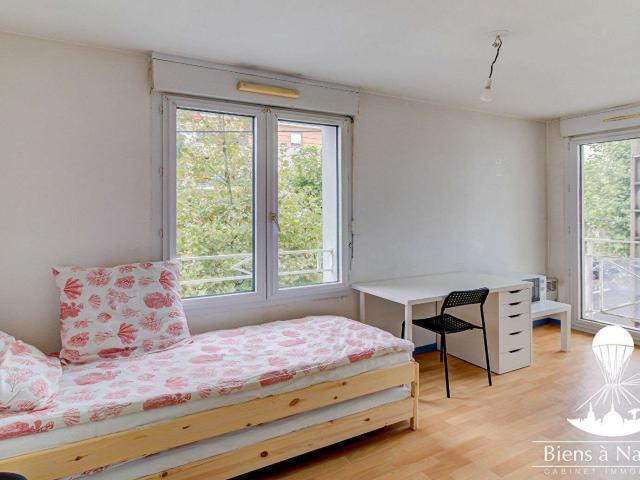 Location appartement 1 pièce Nantes Rond Point de Paris Blanche de Castille 44