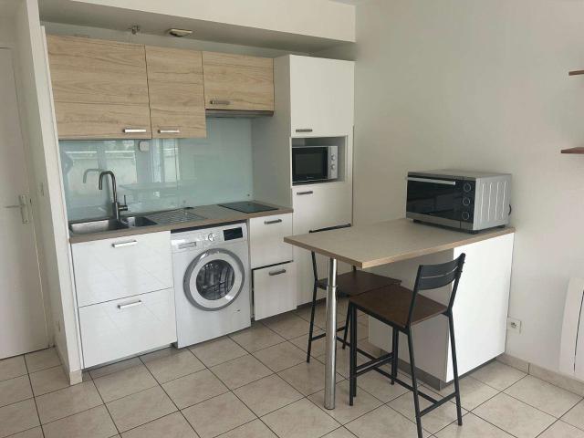 Location appartement 1 pièce Nantes Rond Point De Rennes 44
