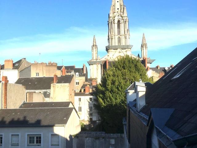 Location appartement 1 pièce Nantes Saint Clément Jardin des plantes 44