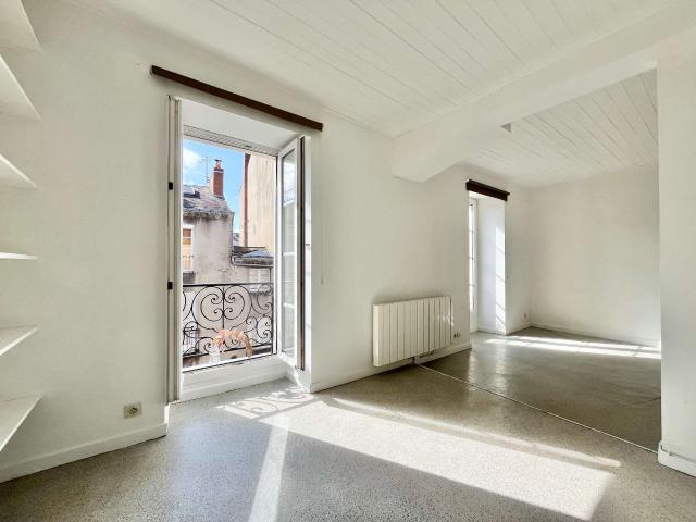 Location appartement 1 pièce Nantes Saint Clément Jardin des plantes 44