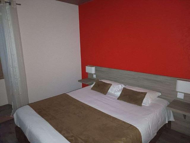 Location appartement 1 pièce Négrondes 24