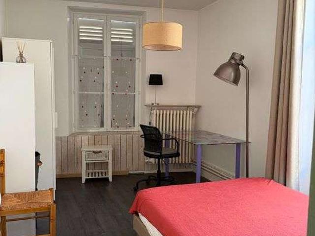 Location appartement 1 pièce Neuville sur Oise 95