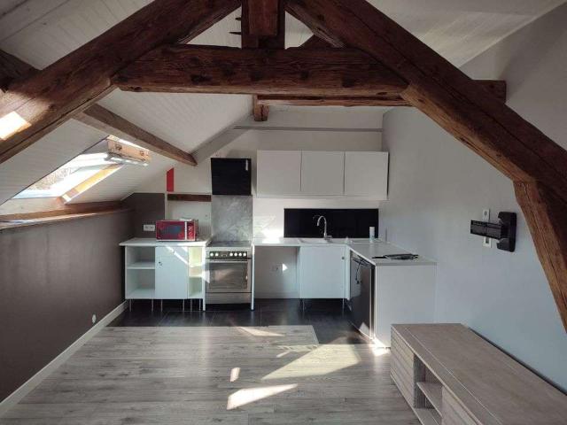 Location appartement 1 pièce Neuville sur Oise 95
