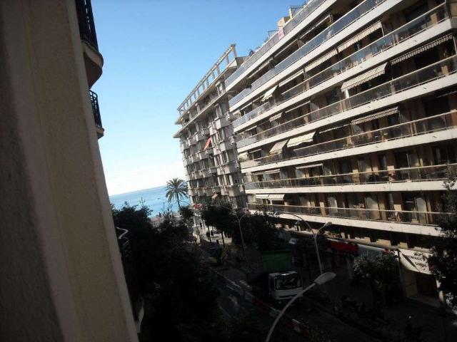 Location appartement 1 pièce Nice 06