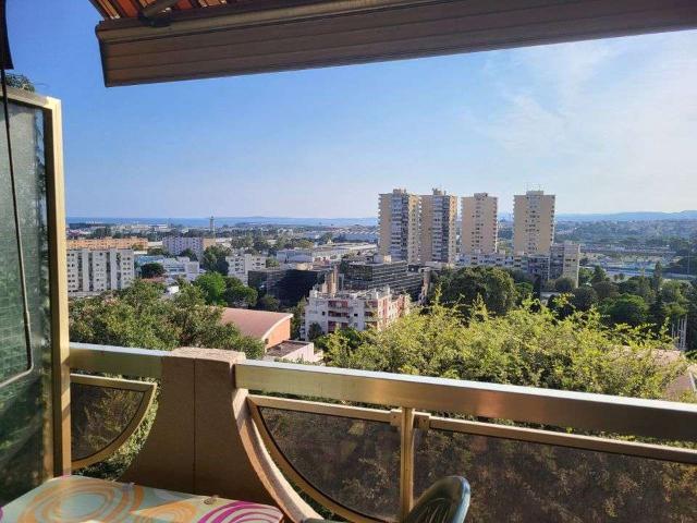 Location appartement 1 pièce Nice 06