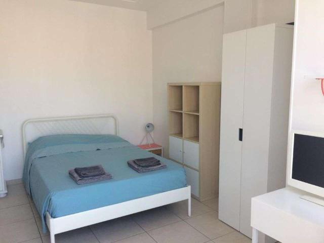 Location appartement 1 pièce Nice 06