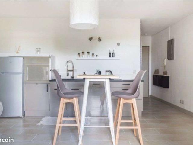 Location appartement 1 pièce Nîmes 30