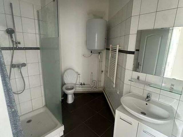 Location appartement 1 pièce Noisiel 77