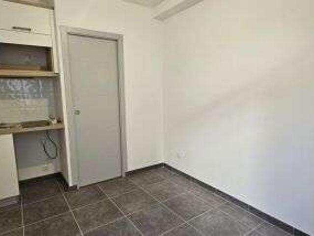 Location appartement 1 pièce Oraison 04