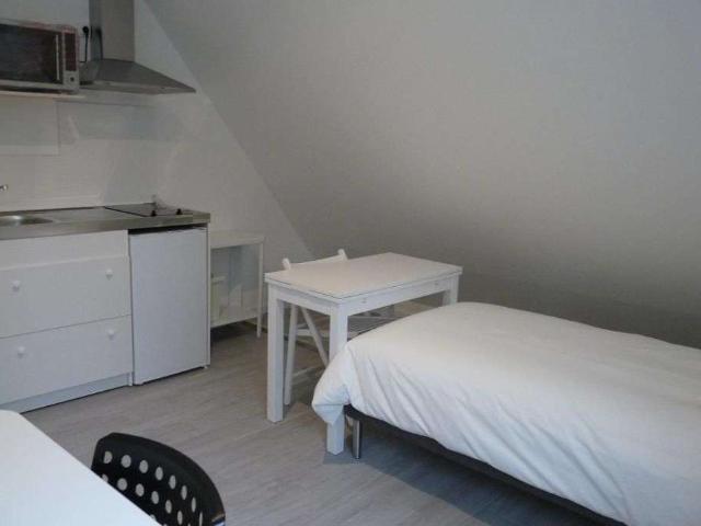 Location appartement 1 pièce Orsay 91
