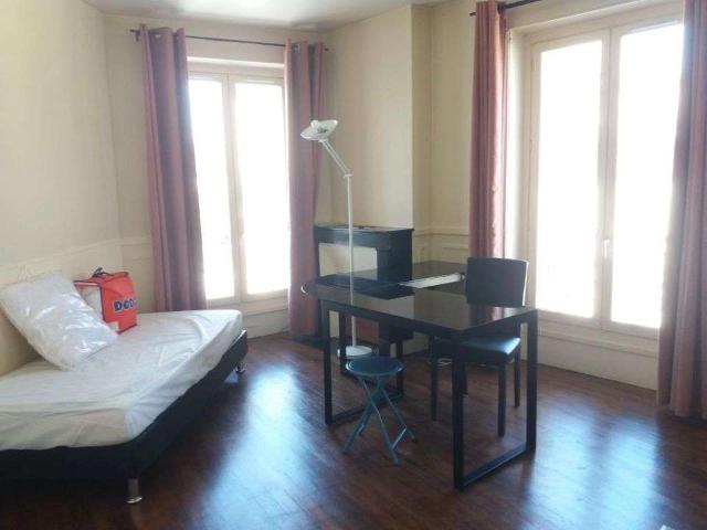 Location appartement 1 pièce Orsay 91