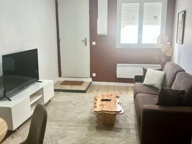 Location appartement 1 pièce Osmoy 78