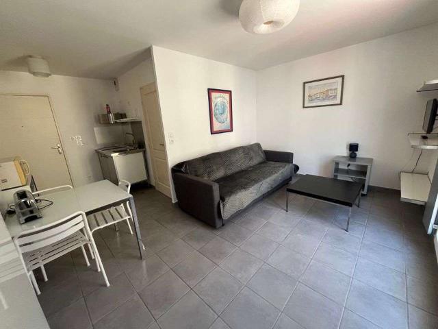 Location appartement 1 pièce Avignon 84