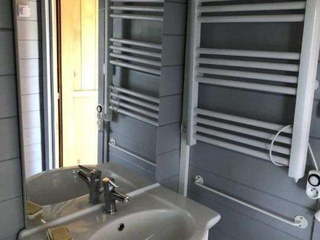 Location appartement 1 pièce Aix en Provence 13