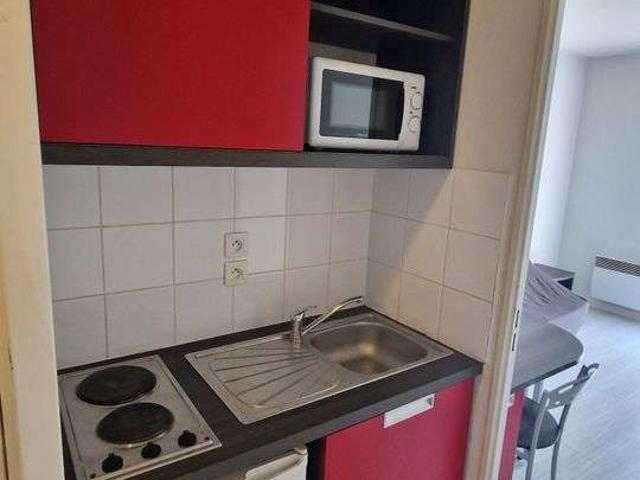 Location appartement 1 pièce Aix en Provence 13