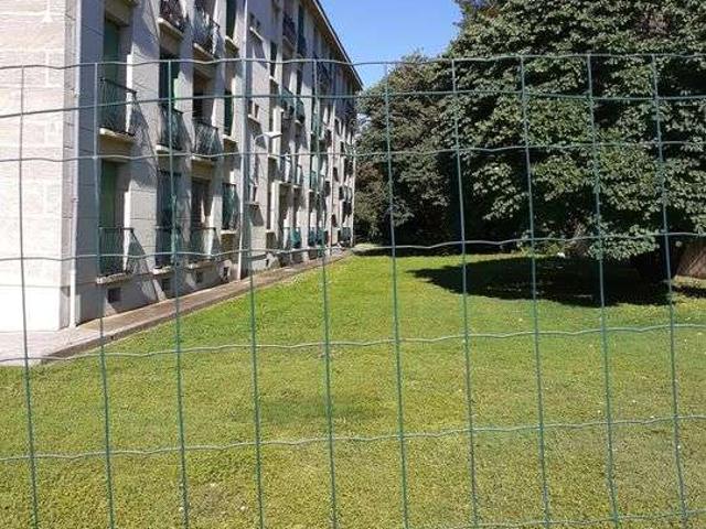 Location appartement 1 pièce Aix en Provence 13