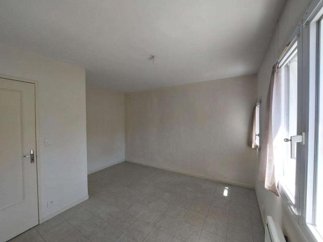 Location appartement 1 pièce Angers Belle Beille 49