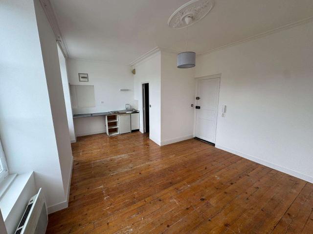 Location appartement 1 pièce Angers Centre 49