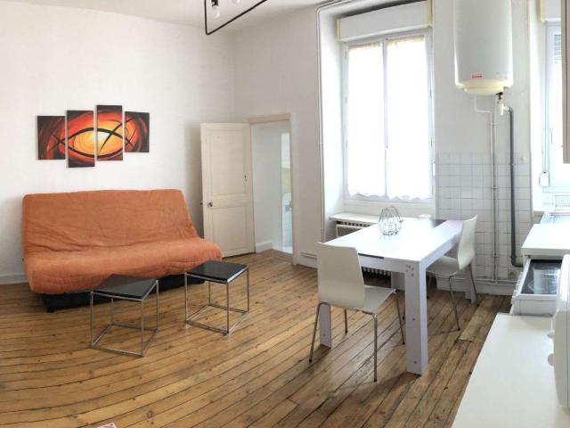 Location appartement 1 pièce Angers Centre 49