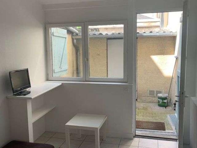 Location appartement 1 pièce Angers Centre 49