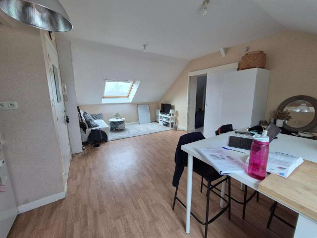 Location appartement 1 pièce Angers Saint Léonard Madeleine 49