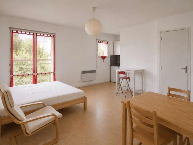 Location appartement 1 pièce Angers Saint Léonard Madeleine 49