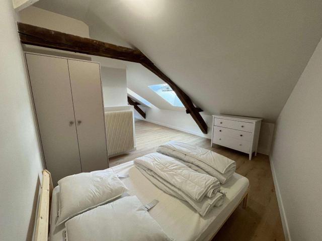 Location appartement 1 pièce Angers Saint Léonard Madeleine 49