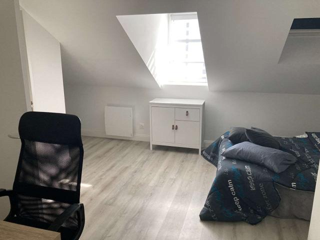 Location appartement 1 pièce Angers Saint Serge 49