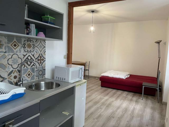 Location appartement 1 pièce Angers Saint Serge 49