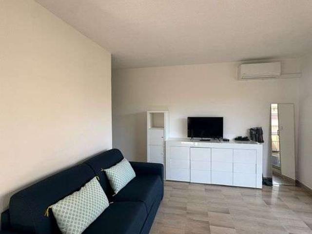 Location appartement 1 pièce Antibes 06