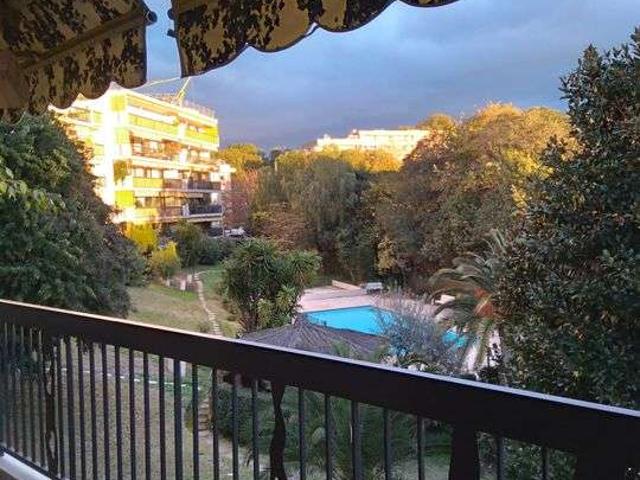 Location appartement 1 pièce Antibes 06