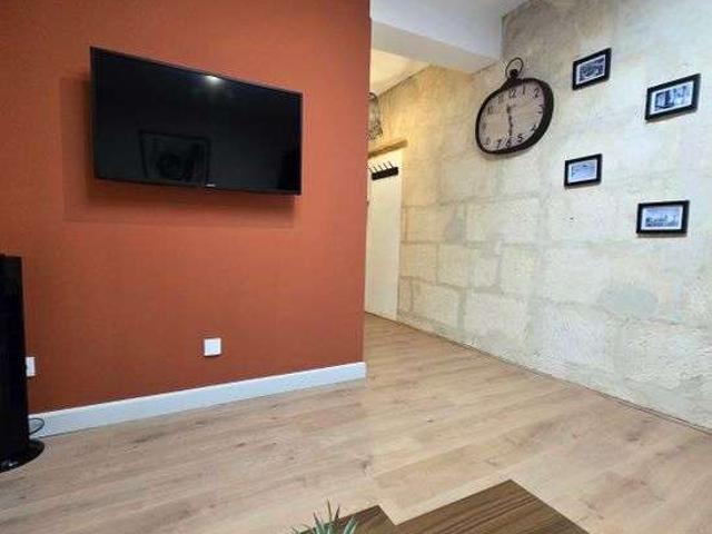 Location appartement 1 pièce Arles 13