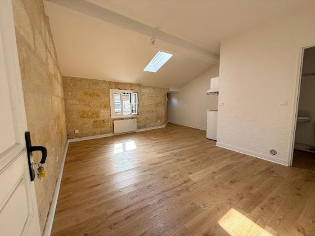 Location Appartement 1 pièce 0 m2 Bordeaux