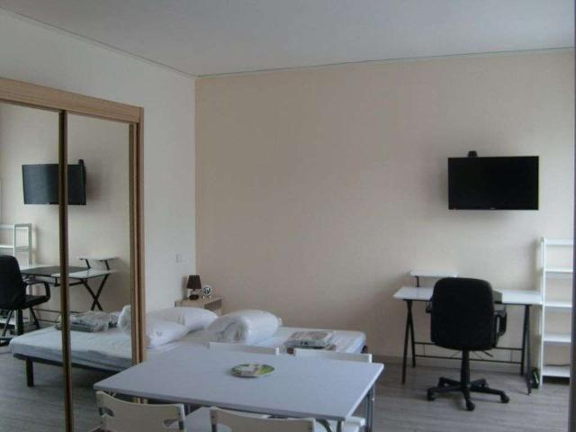 Location appartement 1 pièce Bourges 18