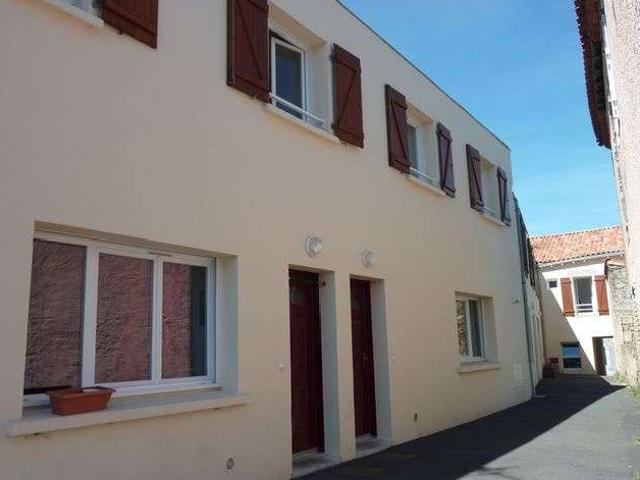 Location appartement 1 pièce Bournezeau 85