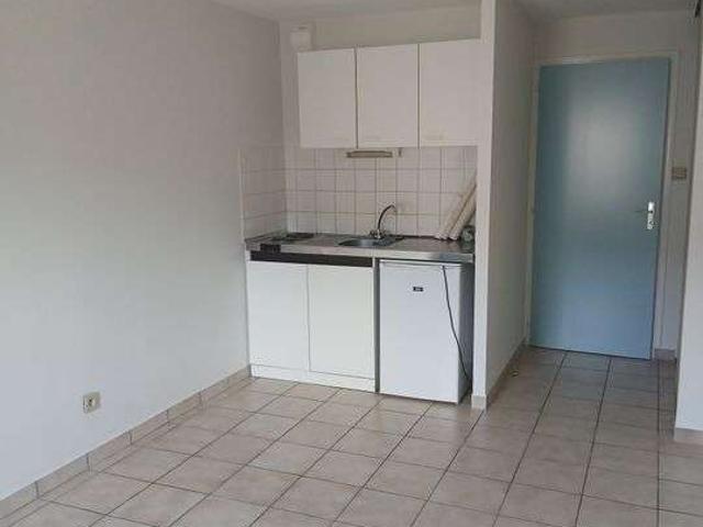 Location appartement 1 pièce Bressuire 79