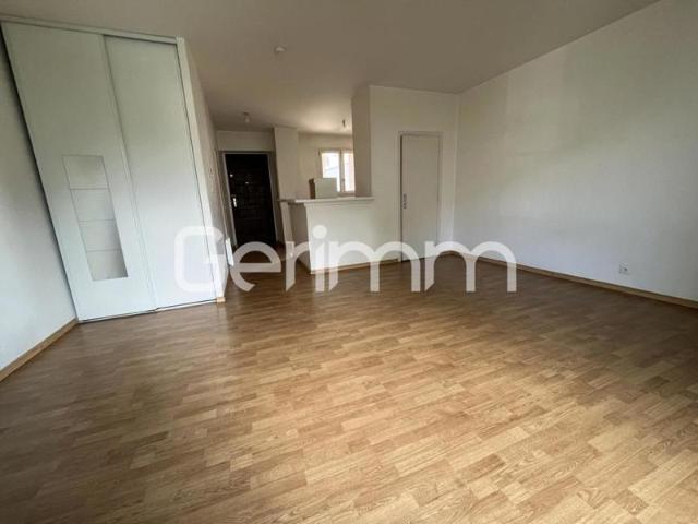Location Appartement 1 pièce + cuisine 41,42 m²