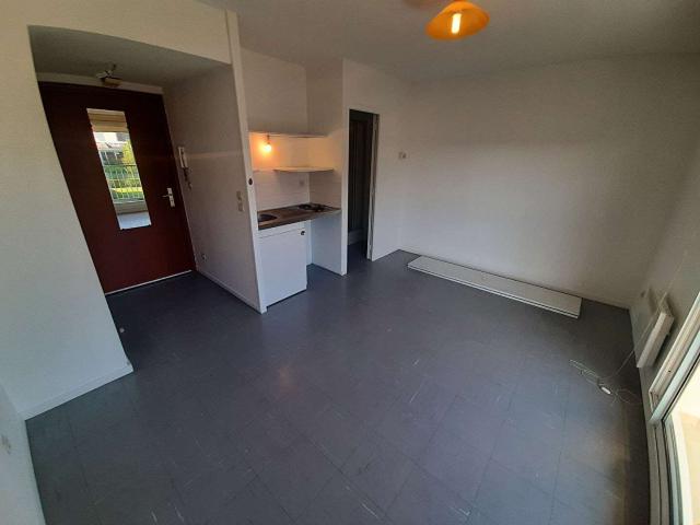 Location appartement 1 pièce Caen 14