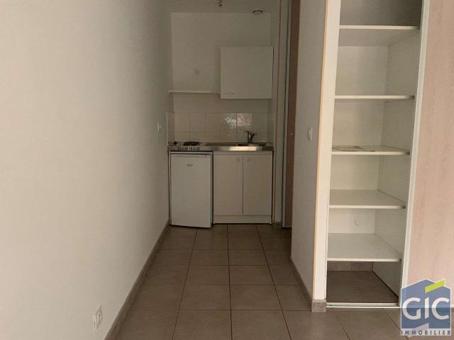 Location appartement 1 pièce Caen 14
