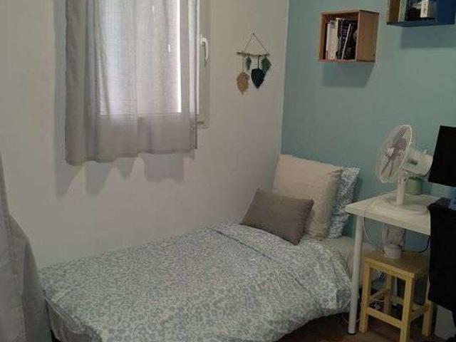 Location appartement 1 pièce Calvisson 30