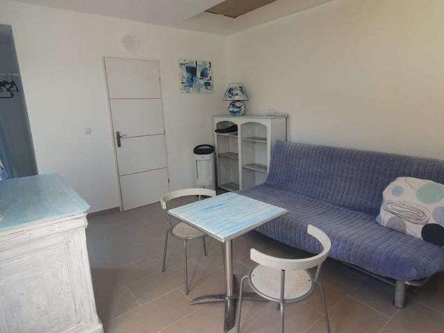 Location appartement 1 pièce Carqueiranne 83