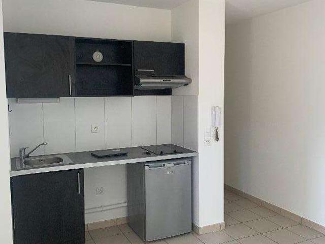 Location appartement 1 pièce Cenon 33