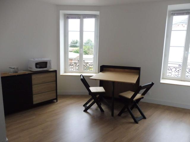 Location appartement 1 pièce Chantonnay 85