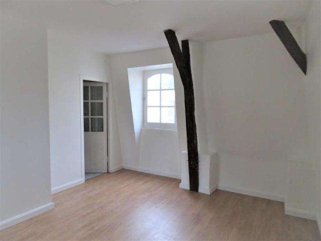 Location appartement 1 pièce Château Gontier sur Mayenne 53