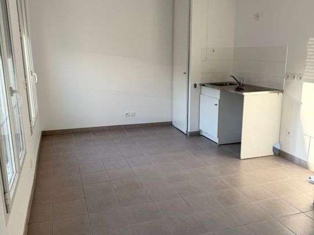 Location appartement 1 pièce Dammartin en Goële 77