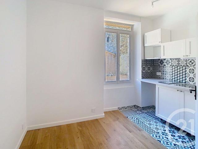 Location appartement 1 pièce Dinan 22